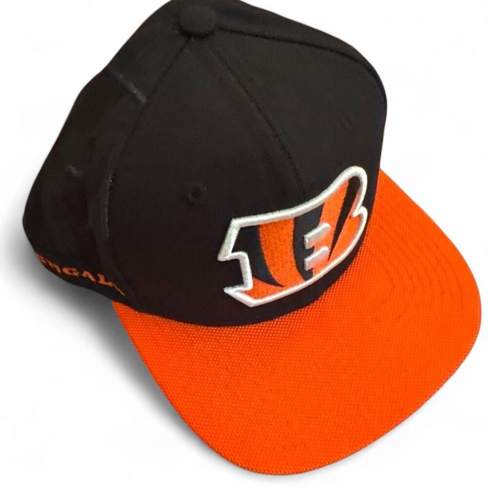 New Era NFL Cincinnati Bengals Football Snapback Flat Bill Black 9Fifty Hat Cap